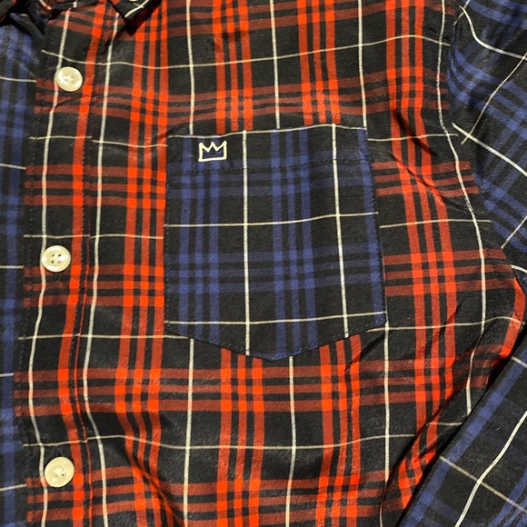 NWOT Crown & Ivy boys button down shirt - Picture 3 of 4